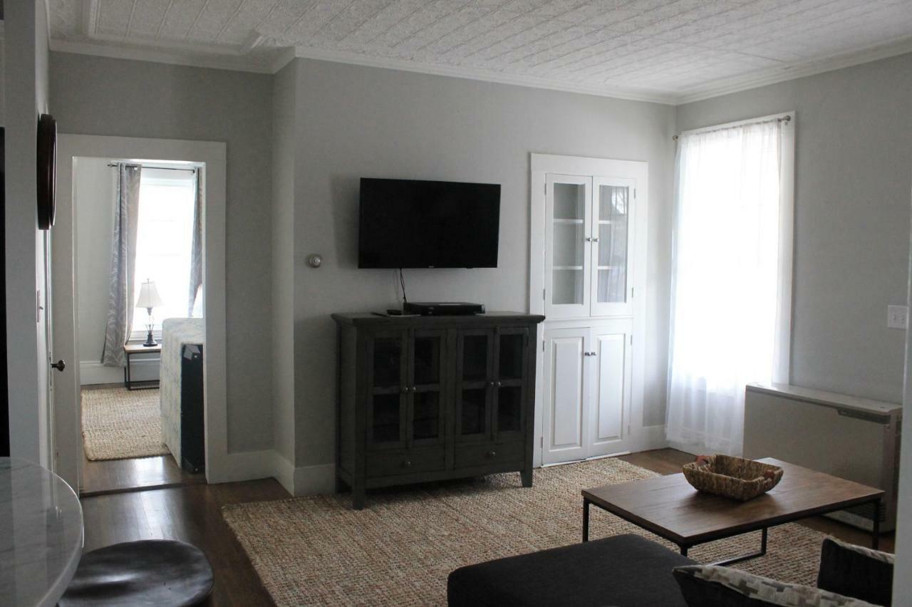 New One Bedroom Apartment Near Lake Winnipesaukee Wolfeboro Ngoại thất bức ảnh